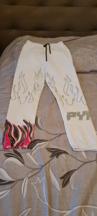 Pantaloni Pyrex con fiamme