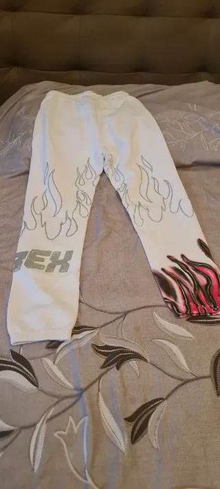 Pantaloni Pyrex con fiamme