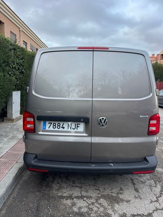 Volkswagen Transporter T6 2016