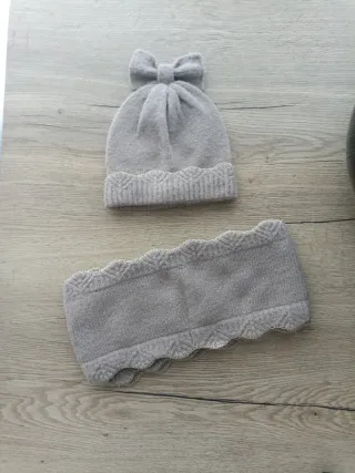 Conjunto gorro y bufanda gris