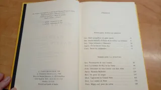 Caperucita en Manhattan (Las Tres edades) (Span...