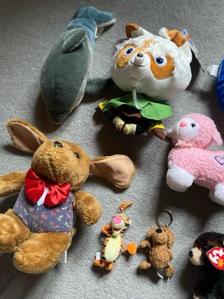 Lotto 9 peluche assortiti