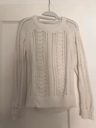 Jersey blanco de punto con calados