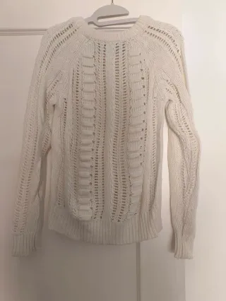 Jersey blanco de punto con calados