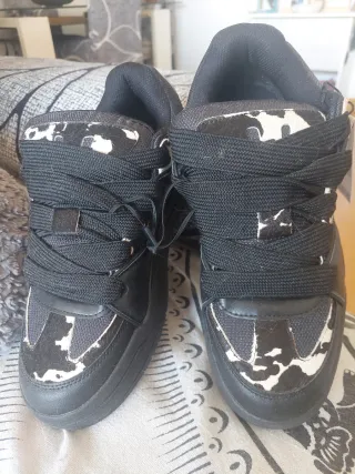 Zapatillas skate Bershka animal print hombre