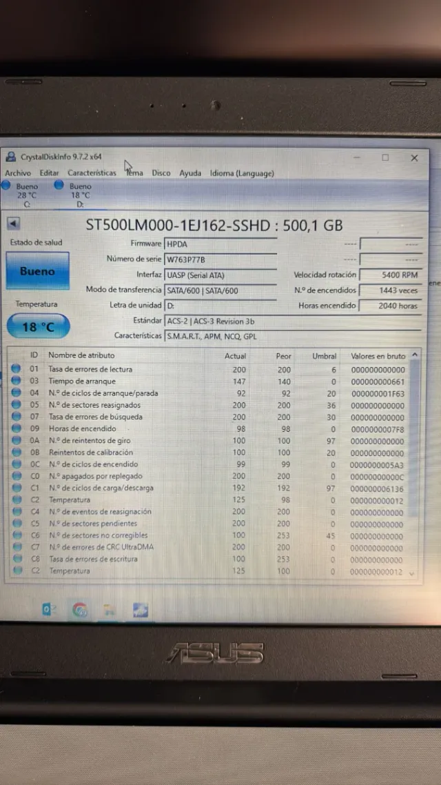 Disco duro HDD 2.5” 500gb 2040 horas de uso.