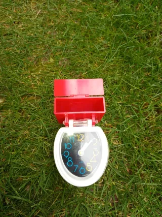 Reloj vintage forma de inodoro - made in taiwan