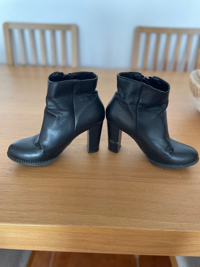 Botines negros MariPaz