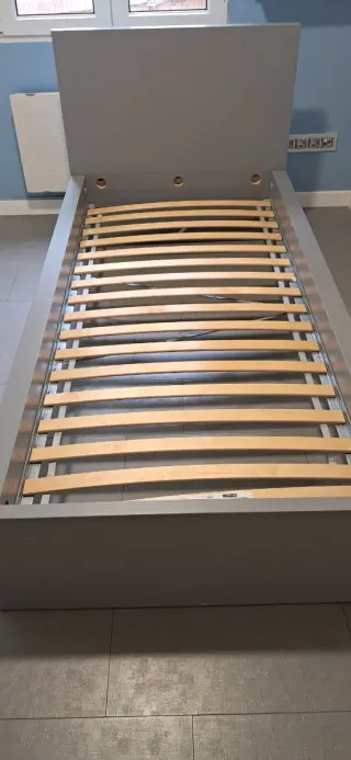Cama MALM IKEA Gris Estructura