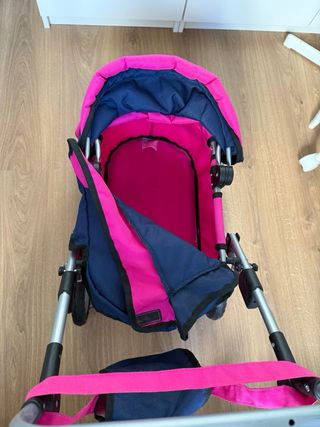 Cochecito de muñecas rosa y azul