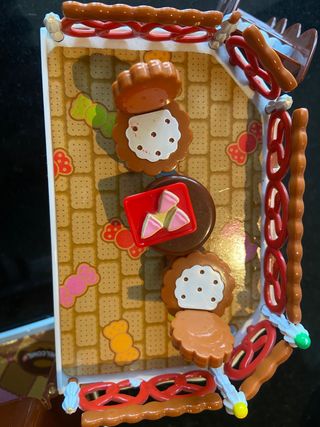 Casita de juguete Hello Kitty con figuras