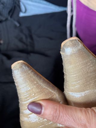 Zapatos dorados elegantes talla 38,