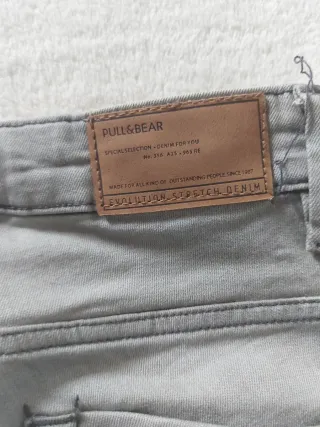 Pantalón Gris Súper Skinny