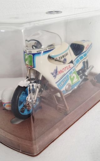 Moto Escala Yamaha C. Sarron Giloy