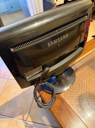 Monitor Samsung SyncMaster T200HD 20''