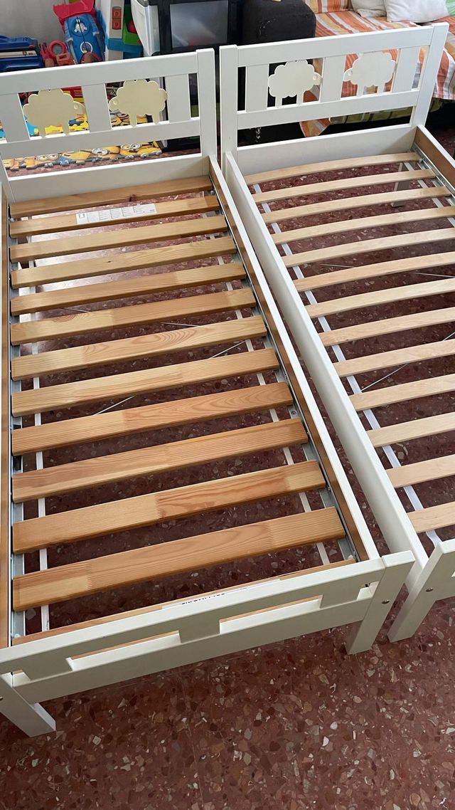 2 Camas Infantiles 70x160cm con Barreras y Somier