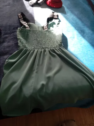 Vestido verde tirantes mujer