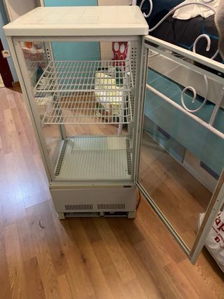 Vitrina expositora refrigerada