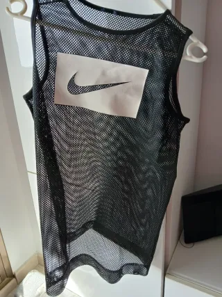 Camiseta Nike Rejilla Negra