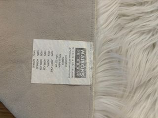 Tappeto bianco rettangolare a pelo lungo