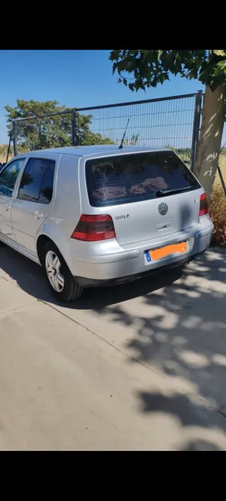 Volkswagen Golf 2000