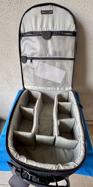 Zaino fotografico Lowepro robusto e capiente