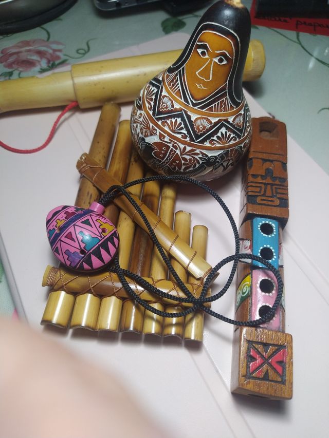 Colección instrumentos musicales pequeños