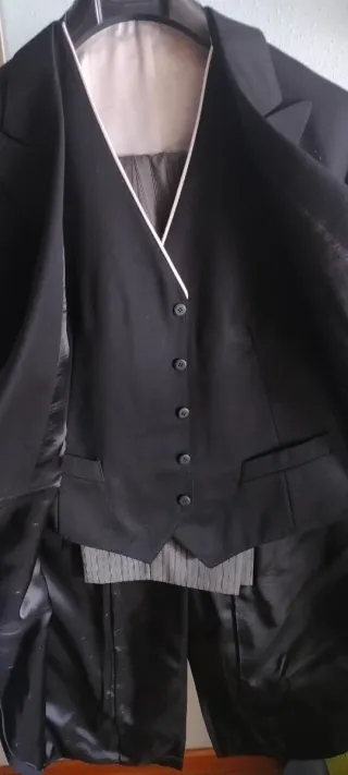 Chaqué Emidio Tucci Negro