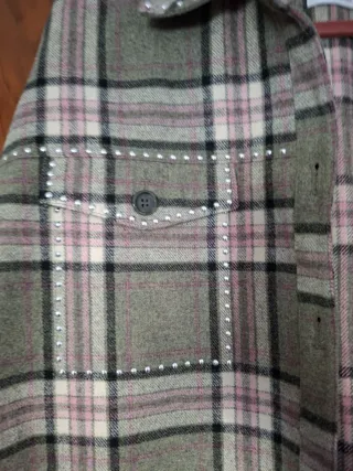 Chaqueta Zara cuadros con flecos