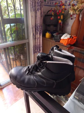 Botas de trabajo de seguridad negras