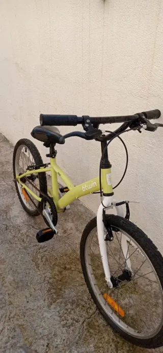 Bicicleta infantil Btwin verde