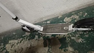 Patinete adulto blanco