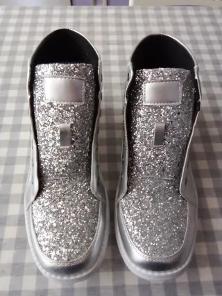 Black Friday: Scarpe Nuove Tg 43