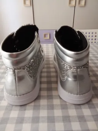 Black Friday: Scarpe Nuove Tg 43