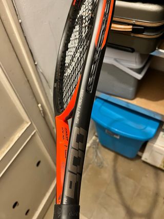 Raqueta de Tenis Negra y Naranja