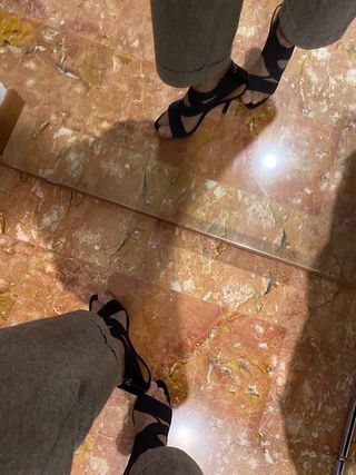 Zara sandali con tacco e fasce elastiche