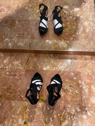 Zara sandali con tacco e fasce elastiche