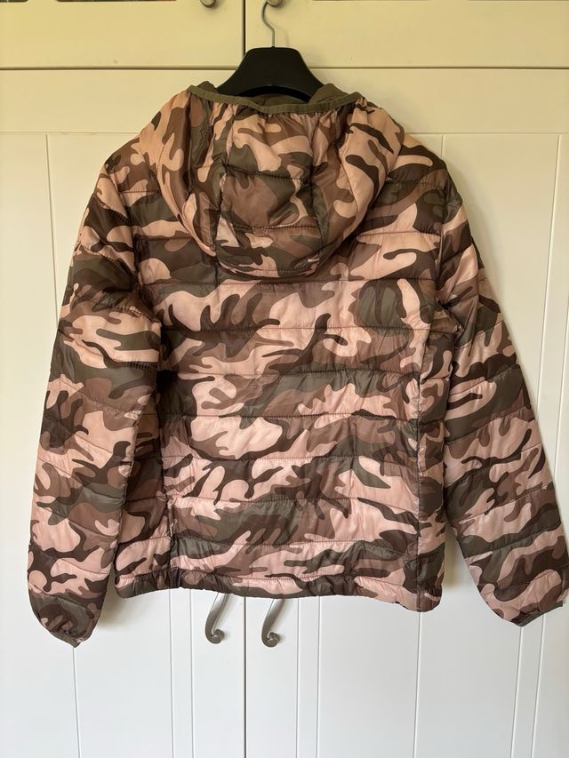 Chaqueta camuflaje Pull&Bear