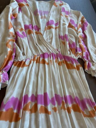 Vestido midi de seda estampado