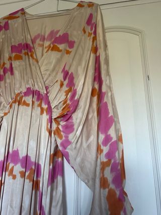 Vestido midi de seda estampado