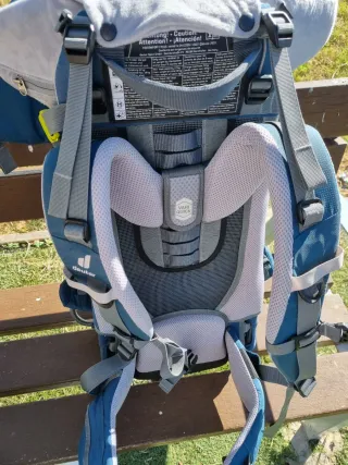 ALQUILER Mochila Portabebés Deuter Trekking