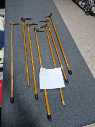 Bastones de bambú con empuñadura