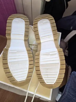 Zapatillas Michael Kors Beige y Rosa