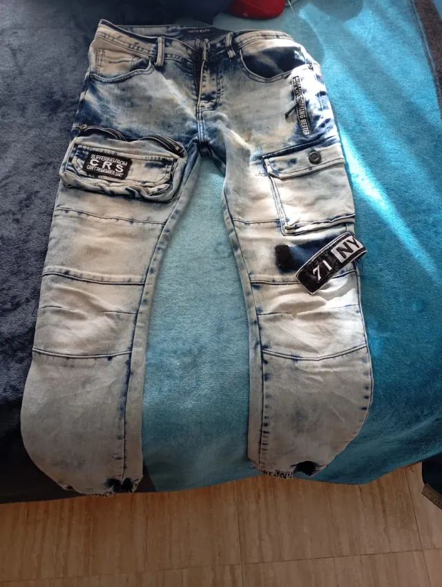 Pantalón largo hombre azul y blanco