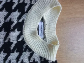 Lote 2 jerseys mujer de Stradivarius y H&M