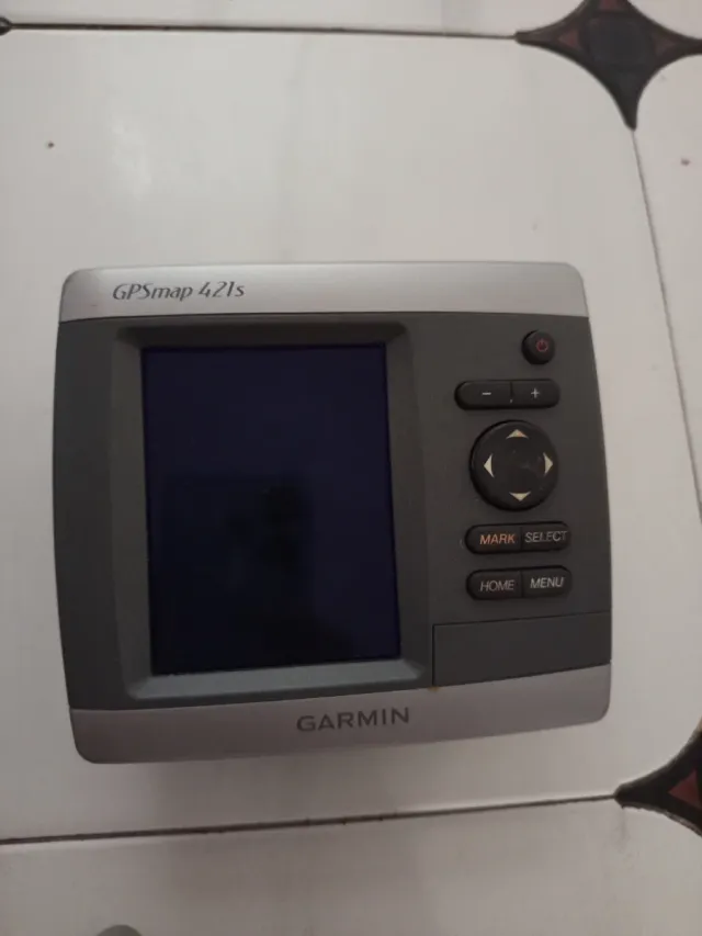 Sonda GPS Garmin 421s con transductor