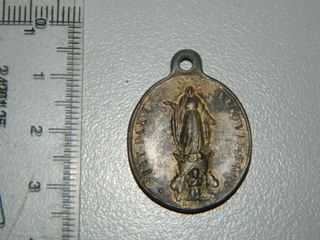 Medalla religiosa antigua Pio IX y Virgen 5 gramos