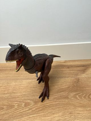 Carnotaurus Juguete Dinosaurio