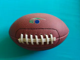 Confezione da 3 mini palloni: calcio, basket e rugby