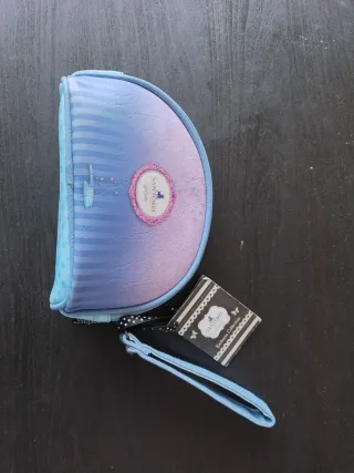 Neceser Santoro Gorjuss niña paraguas